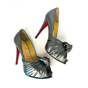 Christian Louboutin Lady Gres 120 Pewter Nappa Leather Peep Toe Heels Size 38.5
